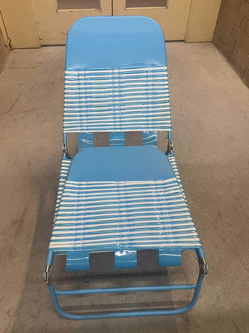 Preloved BANANA LOUNGE Retro Style Blue White Plastic Perfect Condition Hardly Used Sun Lounge for sale at GarageSaleIt