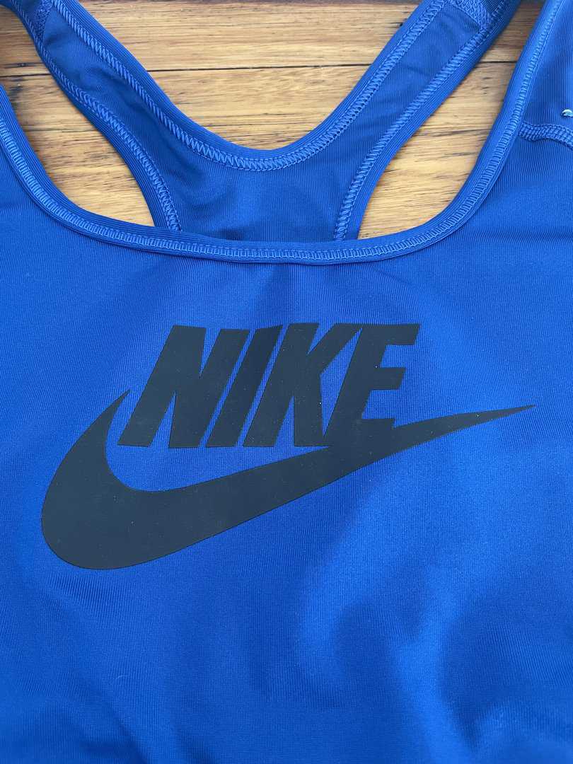 royal blue nike crop top