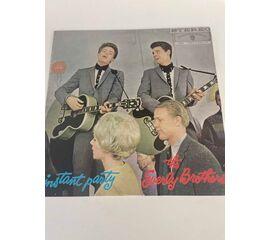 Garage Sales Williamstown -  1474