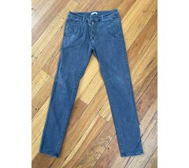 Garage Sales Williamstown -  2613