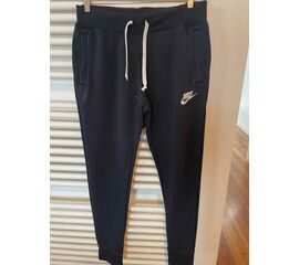 Garage Sales Williamstown -  2933