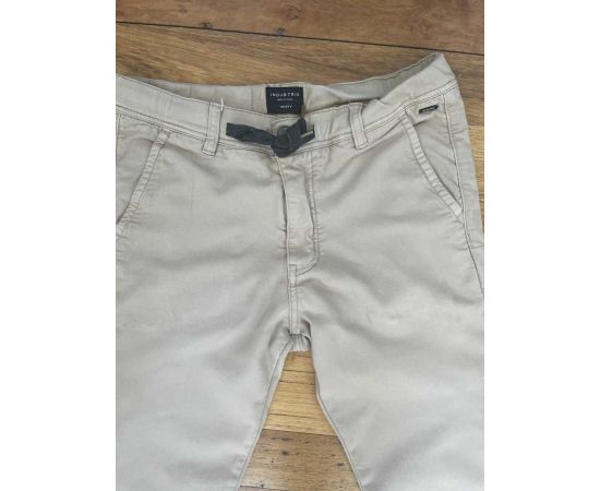 Garage Sales Bellerive -  710