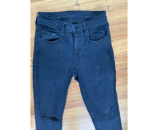 Garage Sales Williamstown -  776