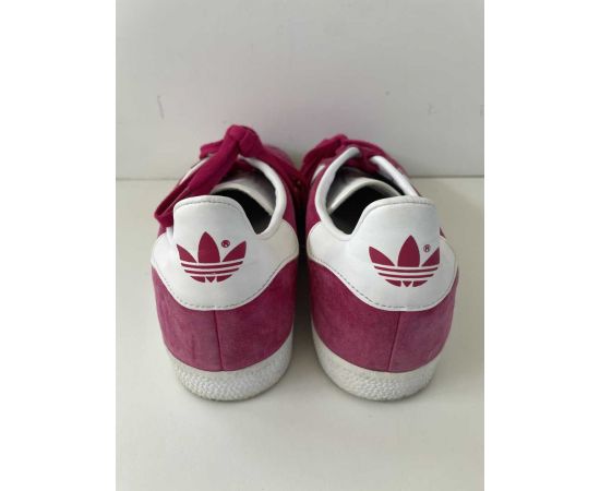 Garage Sales Williamstown -  740