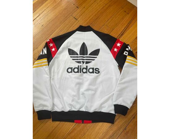 Garage Sales PADDINGTON -  589