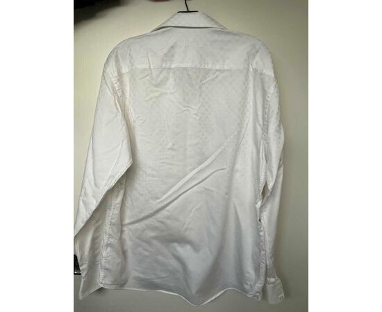 Garage Sales HAWTHORN -  970