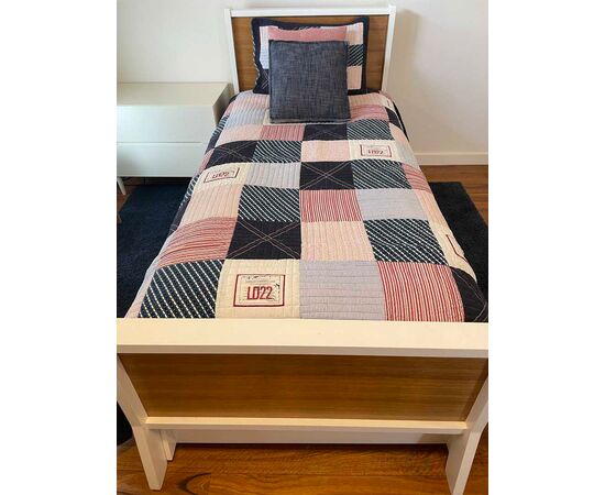 Garage Sales Williamstown -  1234