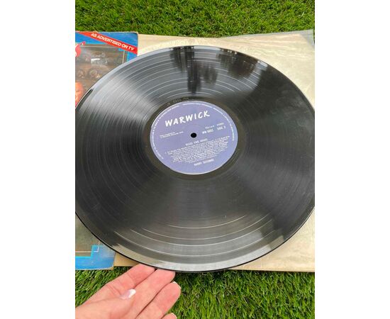 Garage Sales Williamstown -  1414