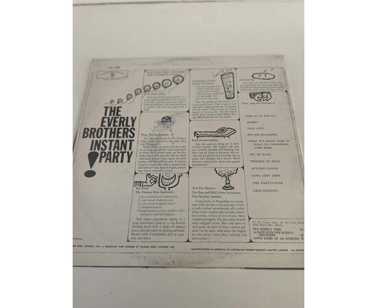 Garage Sales Williamstown -  1474