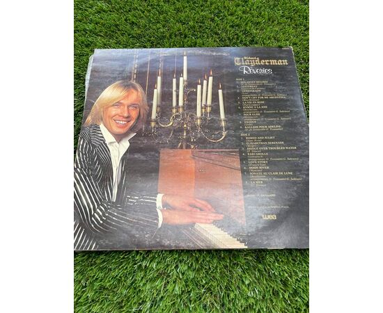 Garage Sales Williamstown -  1406