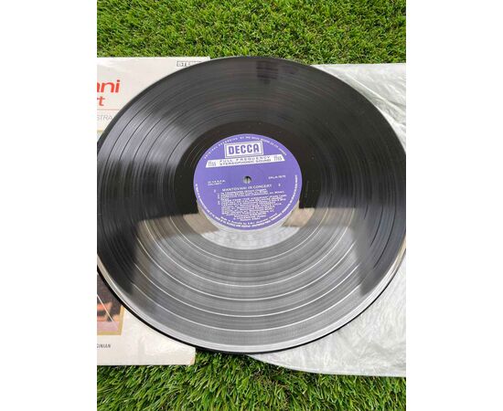 Garage Sales Williamstown -  1413