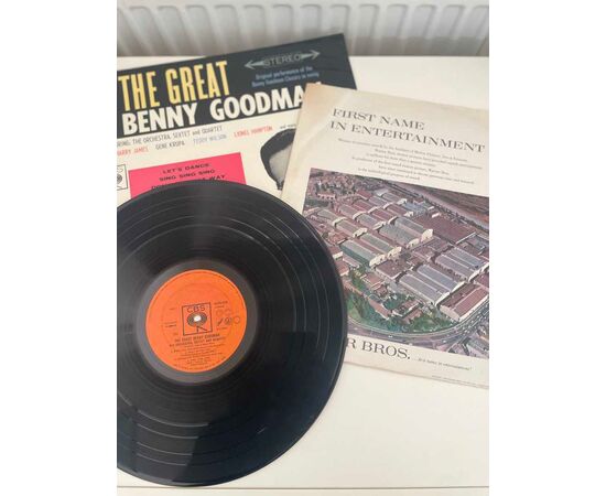 Garage Sales Williamstown -  1500