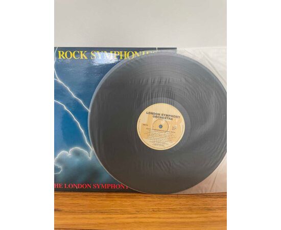 Garage Sales Williamstown -  1704