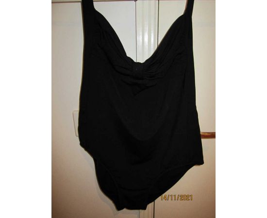 Garage Sales Port Melbourne -  1722