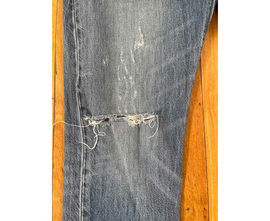 Garage Sales Williamstown -  1903