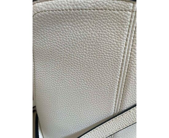 Garage Sales Port Melbourne -  1927