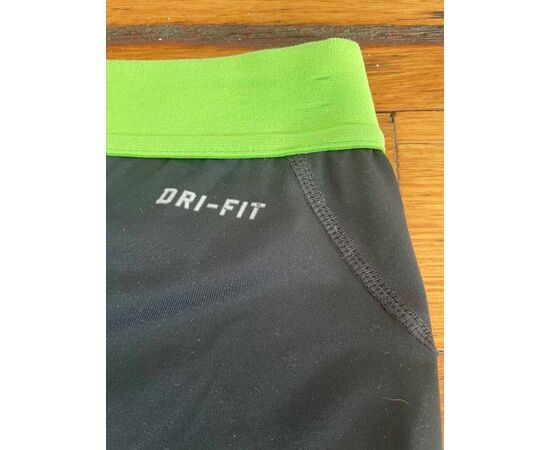 Garage Sales Williamstown -  1856