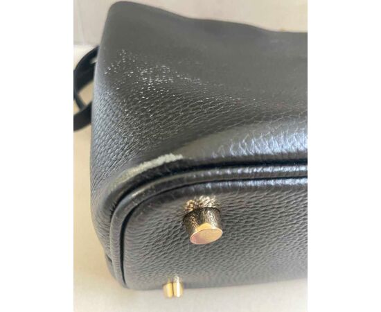 Garage Sales Port Melbourne -  1925