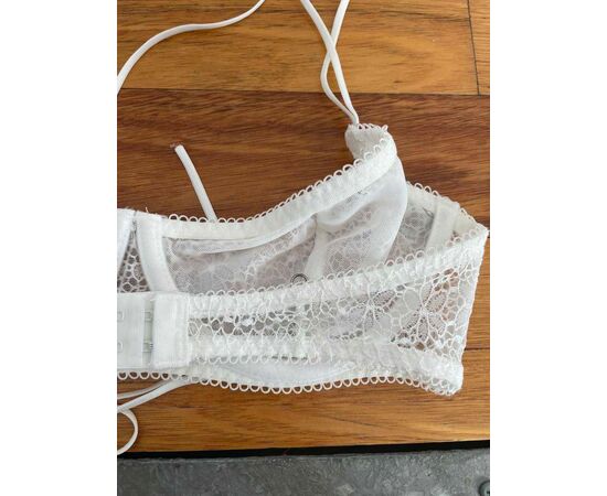 Garage Sales Williamstown -  1852