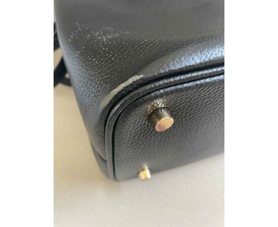 Garage Sales Port Melbourne -  1925