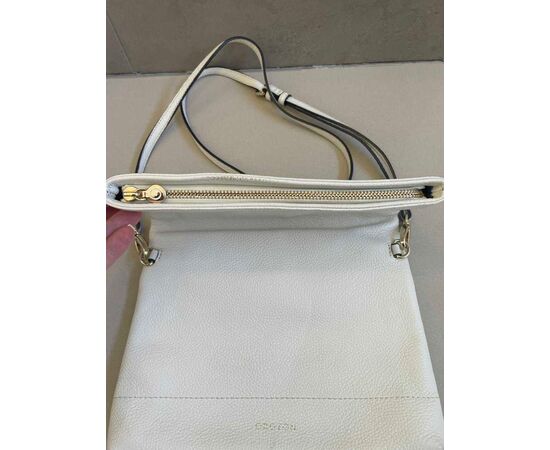 Garage Sales Port Melbourne -  1973