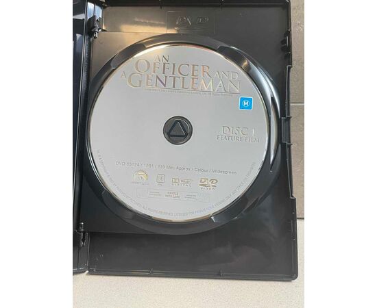 Garage Sales Port Melbourne -  1986